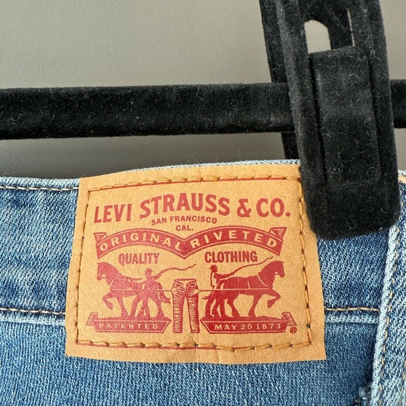 NWOT Levi's 712 Slim Size 26 Blue Wave Light - Blue - Picture 9 of 10